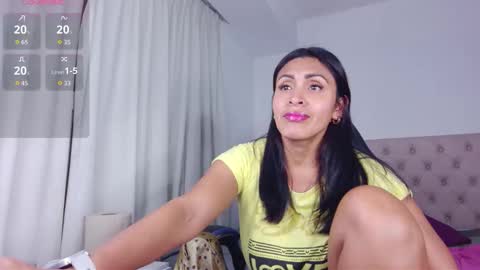 Snapshot of ms_freya chatting on September 19, 6:39 am Freya online show from September 19, 6:39 am
