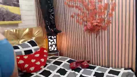 Snapshot of ms_grey4u chatting on December 29, 11:29 pm Ash online show from December 29, 11:29 pm