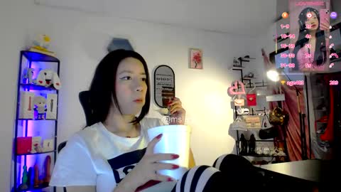 MISS LISSA online show from April 18, 7:07 pm