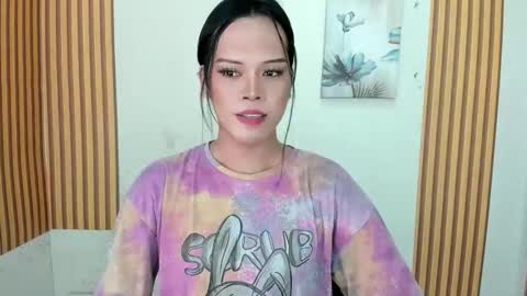 selena online show from April 5, 1:46 am