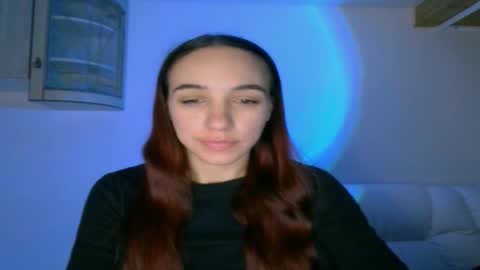 ms_sophiee online show from February 15, 2:04 am
