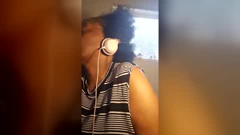 msmechocolate online show from July 18, 12:01 am