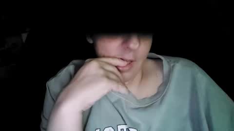 msmomy69 online show from March 29, 2:46 am