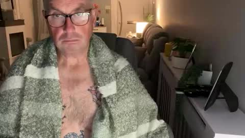 mtb1697 online show from September 28, 10:52 pm