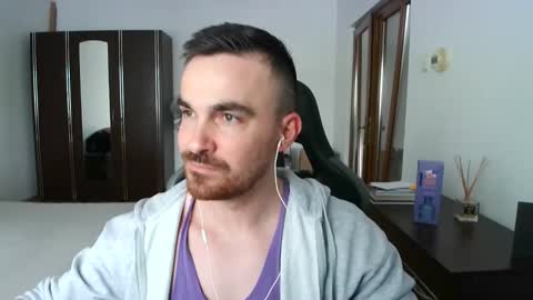 Victor online show from April 18, 12:18 pm