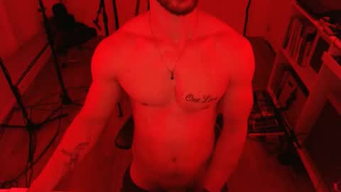 muchachote_ online show from November 22, 8:24 am