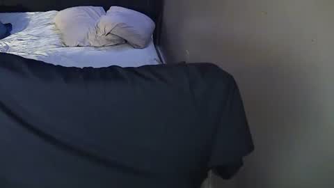 Muffdiver online show from January 31, 7:50 am