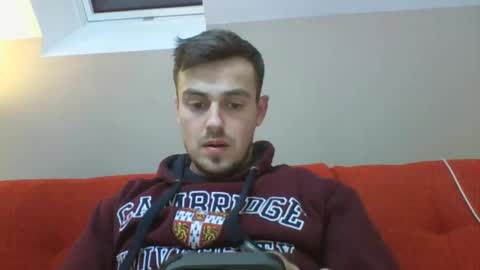 Snapshot of mulerkeeee chatting on December 3, 8:11 pm mulerkeeee online show from December 3, 8:11 pm