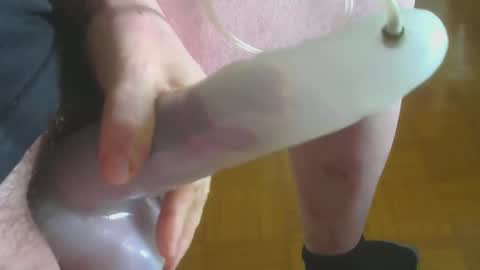 Snapshot of multiplecumandorgasm chatting on February 27, 11:50 am Juicy German Cock online show from February 27, 11:50 am