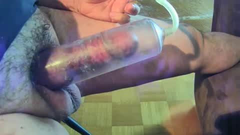 Snapshot of multiplecumandorgasm chatting on October 10, 9:59 am Juicy German Cock online show from October 10, 9:59 am
