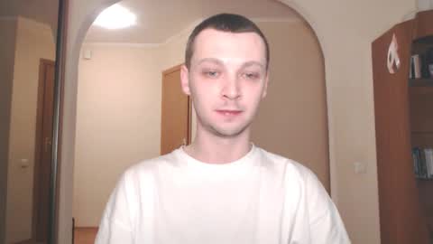 Erik online show from December 20, 2:41 am