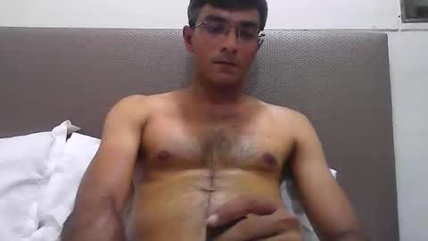 Snapshot of mumbaimonster8inch chatting on October 16, 12:05 pm rajesh engineer online show from October 16, 12:05 pm