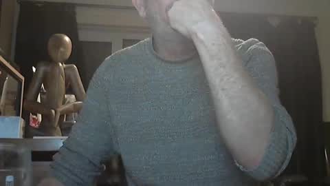 munch10 online show from February 16, 10:32 pm