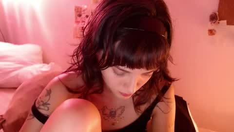   online show from May 23, 12:28 am