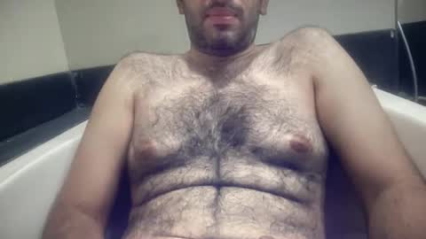 munnabobby2008 online show from April 18, 7:58 pm