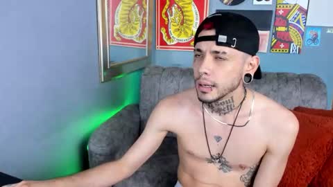 murdok  online show from December 2, 8:40 pm