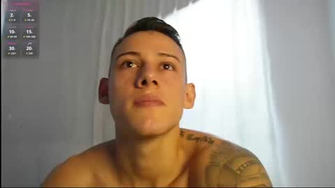 Snapshot of muscle_king_cum chatting on September 20, 3:59 pm muscle_king_cum online show from September 20, 3:59 pm