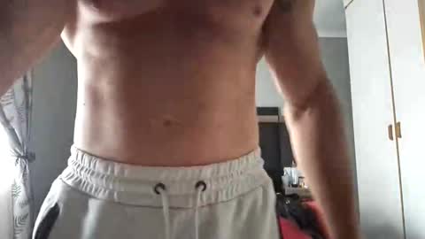muscledaddy69s online show from December 16, 2:34 pm