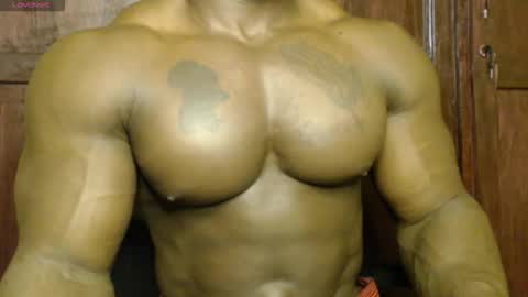 musclegod23 online show from September 10, 11:50 pm