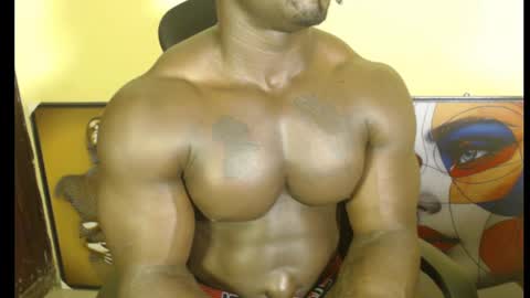 musclegod23 online show from February 26, 4:30 am