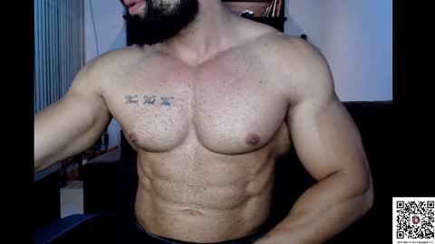 Snapshot of muscleweed420 chatting on February 24, 9:53 am Ragnar online show from February 24, 9:53 am