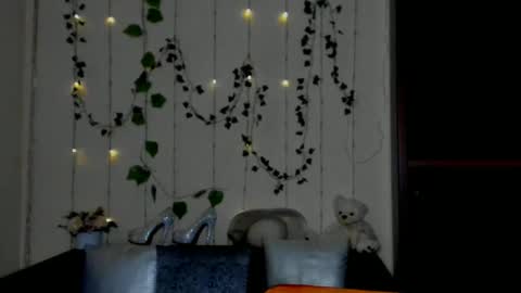 Jeneva online show from March 22, 6:56 pm