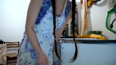 Snapshot of muse_online chatting on December 23, 2:39 pm Muse Ali online show from December 23, 2:39 pm