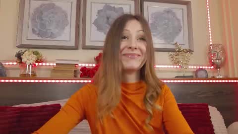 Luna  online show from February 18, 8:52 pm