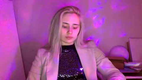 musescorner online show from February 28, 6:56 pm