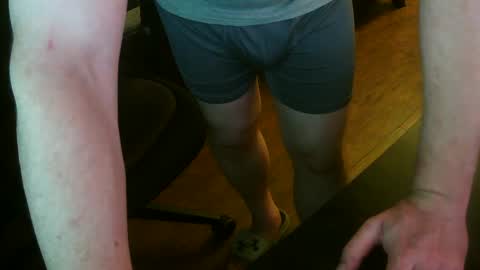 Snapshot of mustenjoyhead79 chatting on September 17, 12:03 am mustenjoyhead79 online show from September 17, 12:03 am