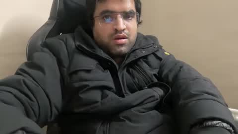 muttley0911 online show from December 20, 10:43 pm