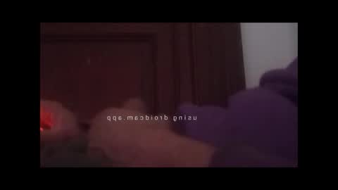 Hot Montevideo online show from September 10, 11:55 am