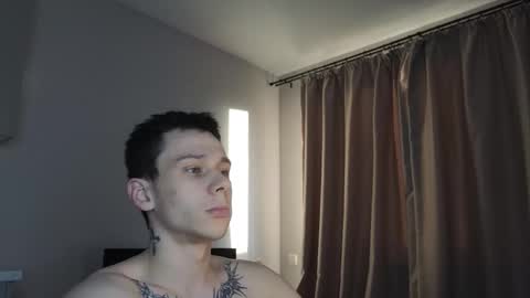 1x1 online show from November 4, 12:39 pm