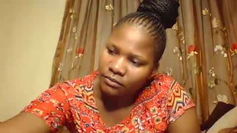 Snapshot of mwekas568403 chatting on February 8, 3:19 am mwekas568403 online show from February 8, 3:19 am