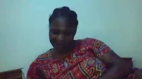 Snapshot of mwekas568403 chatting on October 12, 6:39 am mwekas568403 online show from October 12, 6:39 am