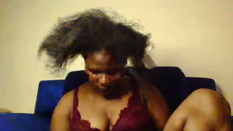 Snapshot of mwekas568403 chatting on March 8, 11:37 am mwekas568403 online show from March 8, 11:37 am