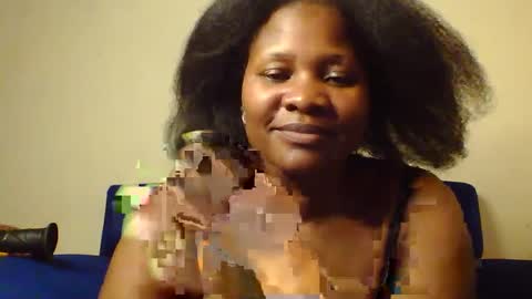 Snapshot of mwekas568403 chatting on March 9, 7:23 am mwekas568403 online show from March 9, 7:23 am