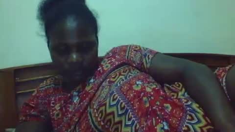 Snapshot of mwekas568403 chatting on October 13, 6:32 pm mwekas568403 online show from October 13, 6:32 pm