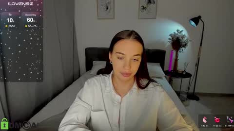 katie online show from December 9, 1:51 am