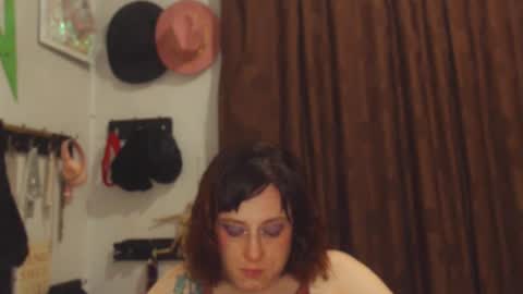 Snapshot of my_kind_of_love chatting on March 11, 4:51 am sara i know you love me xoxox online show from March 11, 4:51 am