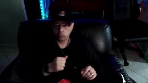 myangelyourdemon83 online show from April 27, 12:08 am