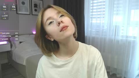 Lana online show from May 27, 11:07 am