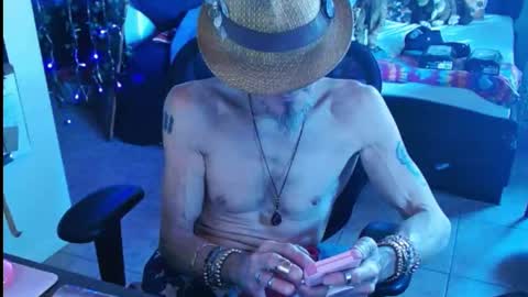 Snapshot of mycock4u247 chatting on February 22, 2:19 pm LA MARIPOSA DE MARICOPA online show from February 22, 2:19 pm