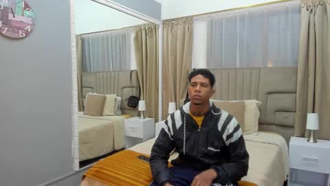 Myers   online show from March 7, 11:18 am