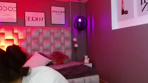 Snapshot of myla_rossi chatting on September 30, 12:10 am myla rossi online show from September 30, 12:10 am