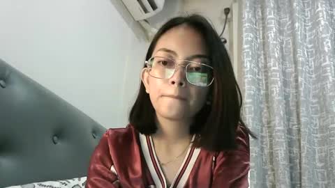 Lucie  online show from January 4, 5:05 pm