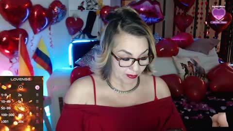 Myrna Sessions online show from February 15, 4:25 am