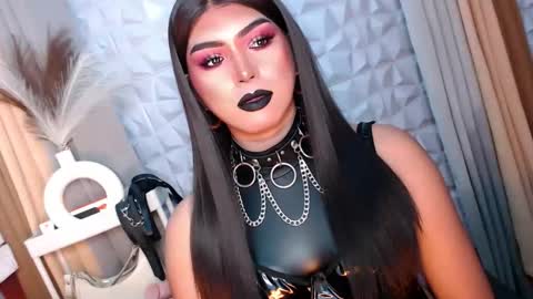 SUPPORT GODDESS TRISHA  AND DONT FORGET TO FOLLOW ME online show from October 26, 1:28 am