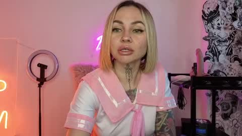 mysterious_twist online show from April 5, 1:52 pm