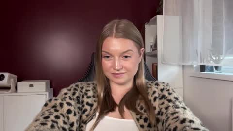 Erica online show from May 7, 1:29 pm
